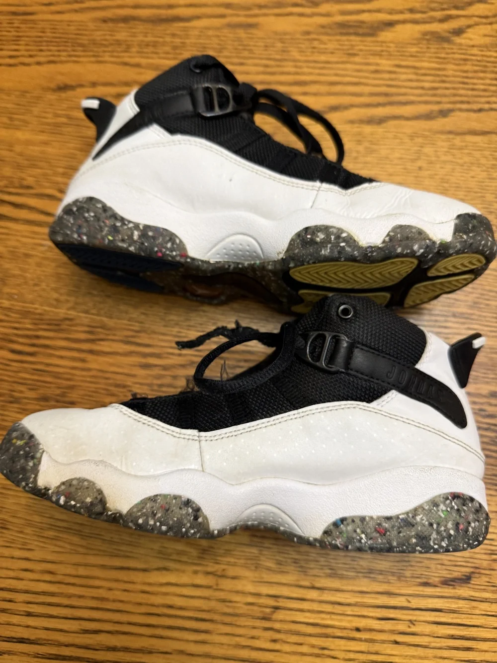 Nike jordan two